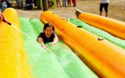 Animations d’été en Pays Basque : water balls, ventriglisse, baby-foot humain